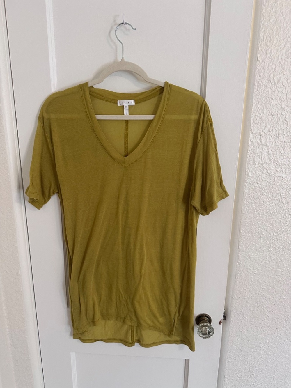 Leith Tee - Picture 3 of 6